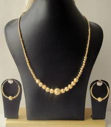 Buy GORGEOUS GOLD TONE UNIQUE DESIGN GOLDEN BALLS TRENDY FASHION NECKLACE SET necklace-set online 